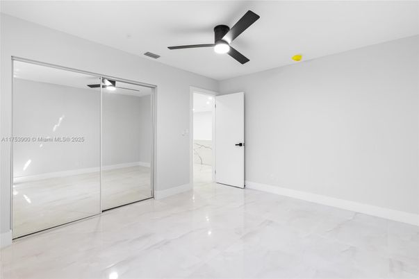 Empty room, Interior, Marble