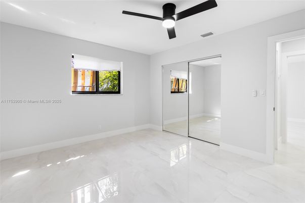 Empty room, Interior, Marble