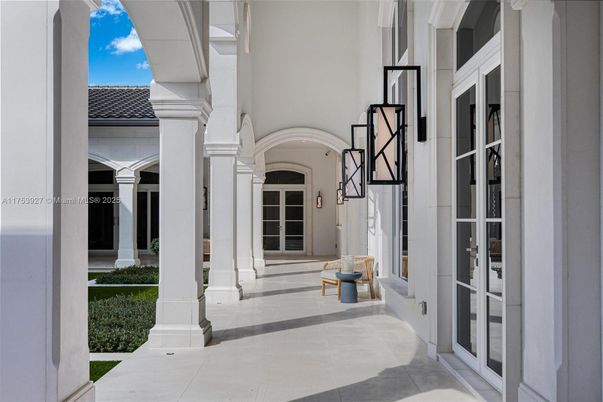 Exterior, Pendant Lights