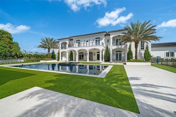 Backyard, Exterior, Pool