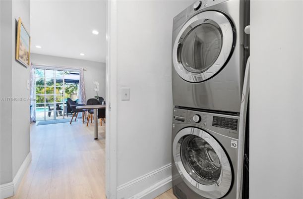 Interior, Recessed Lighting, Utility Closets, Washer, Wood Texture Flooring