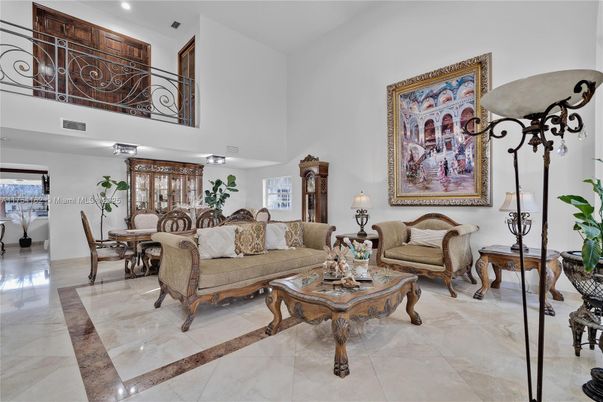 Dining room, Interior, Living room, Recessed Lighting