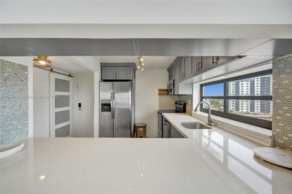Interior, Kitchen, Stainless Steel Appliances