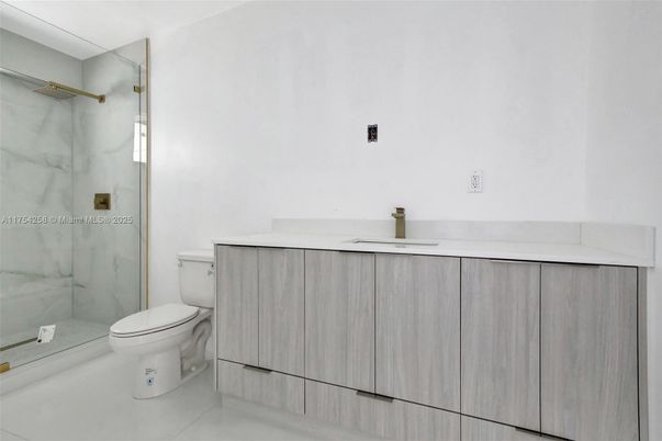 Bathroom, Interior, Marble Walls