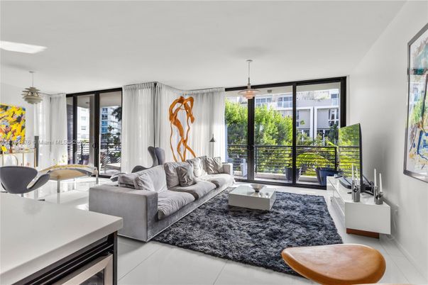 Interior, Living room, Pendant Lights