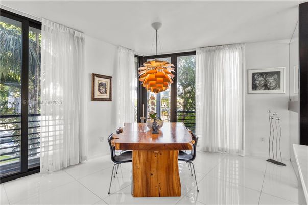 Dining room, Interior, Pendant Lights