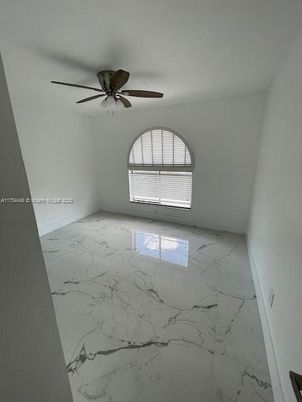 Empty room, Interior, Marble