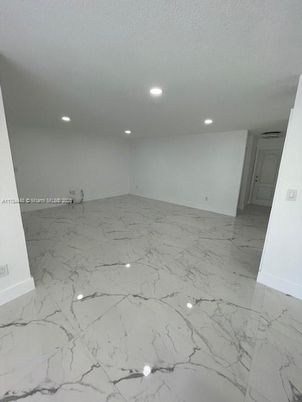Empty room, Interior, Marble, Recessed Lighting