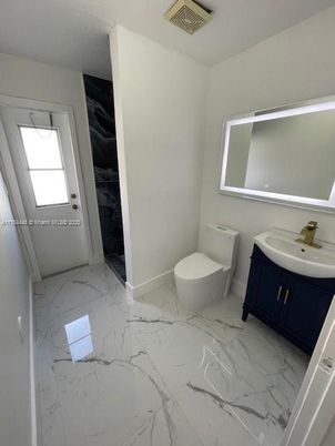 Bathroom, Interior, Marble