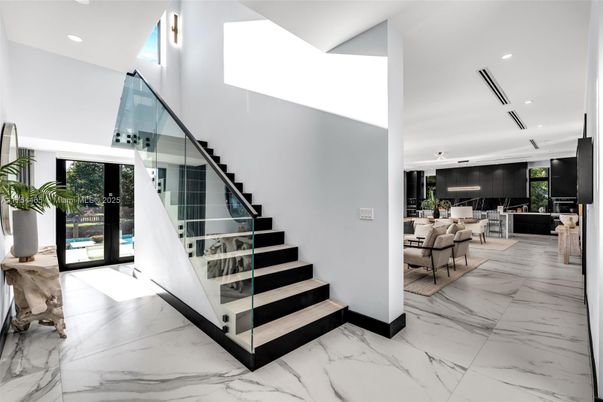 Interior, Living room, Marble, Pendant Lights, Recessed Lighting