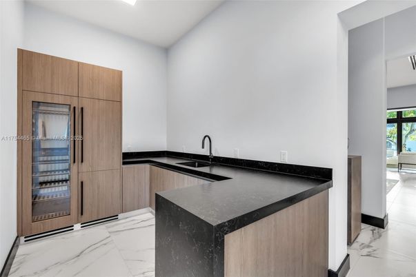 Interior, Kitchen, Marble, Recessed Lighting