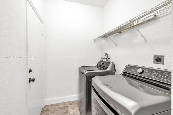 Interior, Utility Closets, Washer