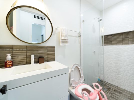 Bathroom, Glass Shower, Interior