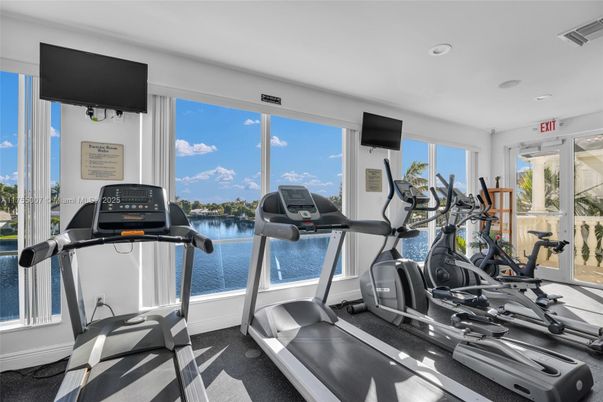 Fitness Equipment, Gym, Interior, Recessed Lighting, Water