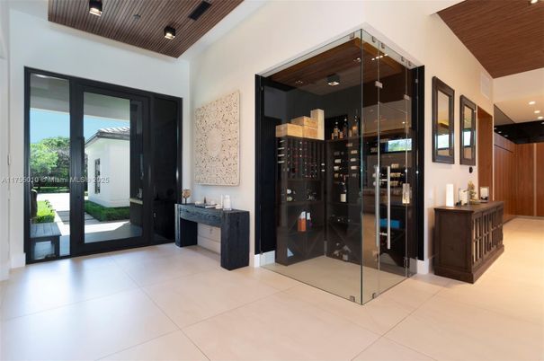 Interior, Recessed Lighting, Wine Storage