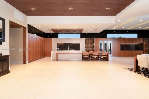 Dining room, Interior, Kitchen, Recessed Lighting, Wooden Ceilings, Wooden Walls