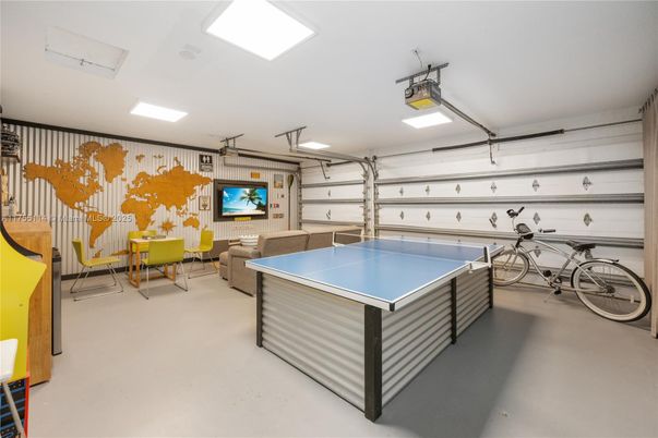 Garage, Interior, Recessed Lighting