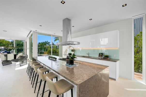 Interior, Kitchen, Pendant Lights, Recessed Lighting, Water