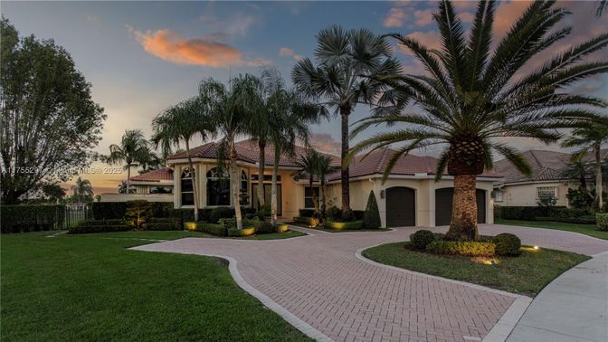 Attached, Backyard, Exterior, Facade, Mediterranean