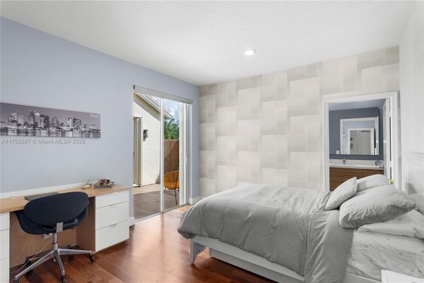 Bedroom, Home Office, Interior, Recessed Lighting, Wood Texture Flooring
