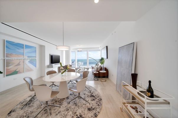 Dining room, Interior, Living room, Pendant Lights, Recessed Lighting, Water, Wood Texture Flooring