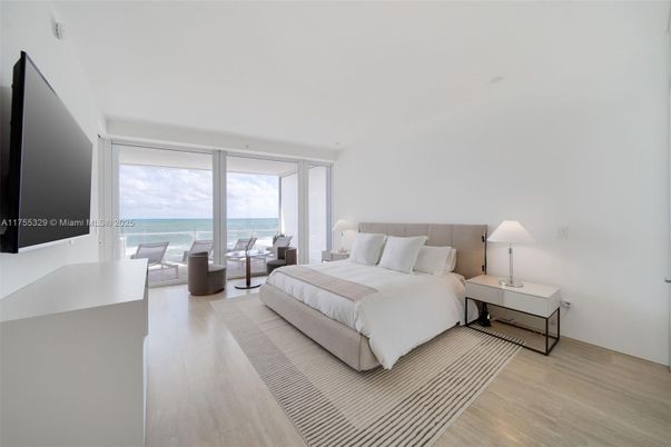 Bedroom, Interior, Water, Wood Texture Flooring