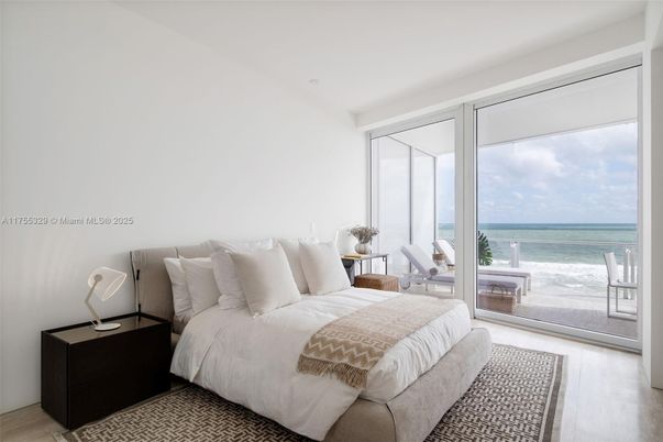Bedroom, Interior, Water, Wood Texture Flooring