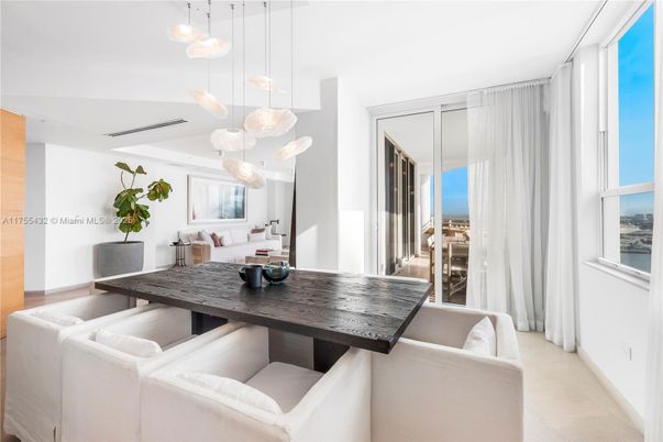Dining room, Interior, Pendant Lights