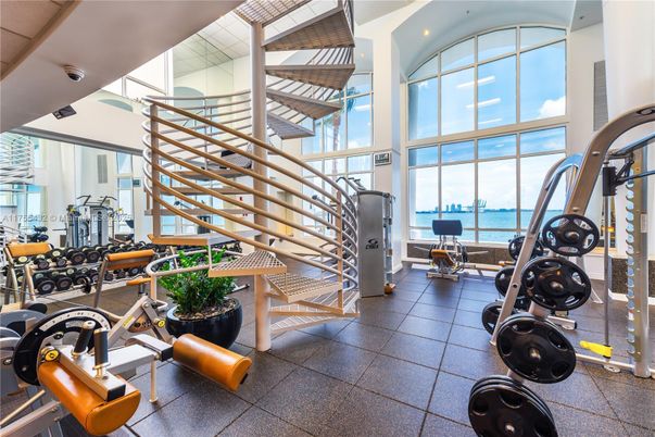 Fitness Equipment, Interior, Recessed Lighting, Water