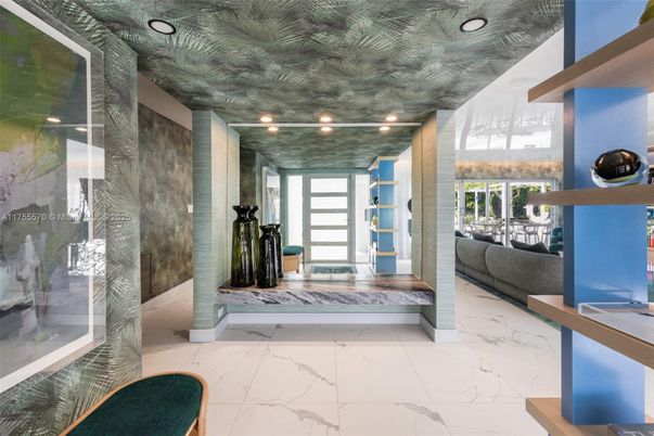 Interior, Marble, Recessed Lighting