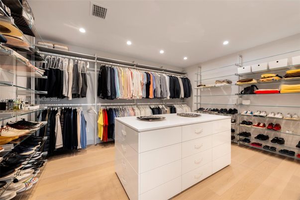 Interior, Recessed Lighting, Walk-in Closets, Wood Texture Flooring
