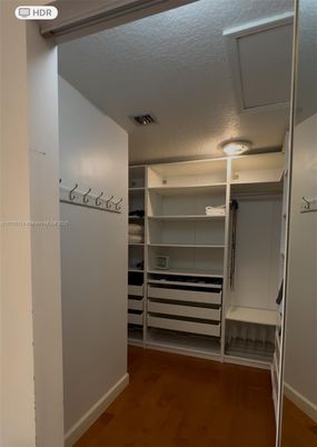 Interior, Walk-in Closets, Wood Texture Flooring