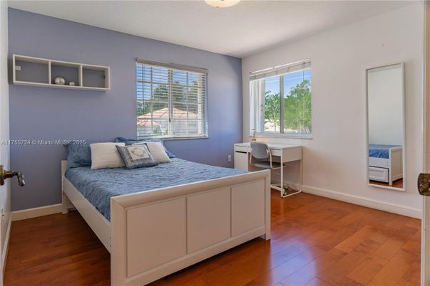 Bedroom, Home Office, Interior, Wood Texture Flooring