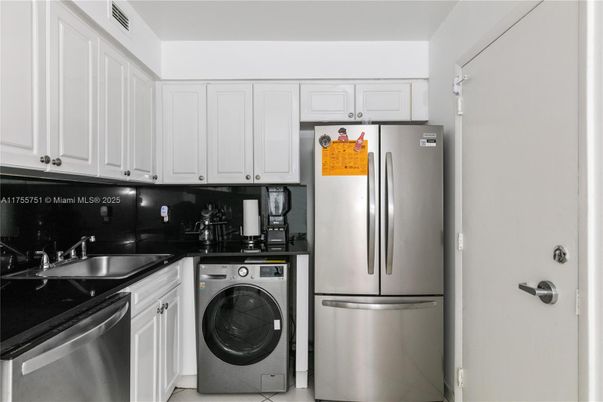 Interior, Kitchen, Washer