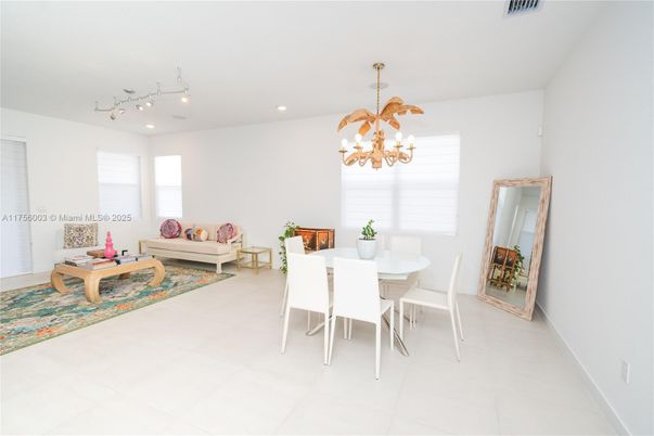Chandelier, Dining room, Interior, Living room, Recessed Lighting