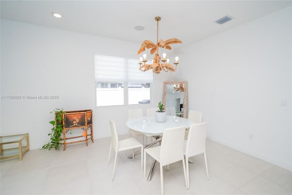 Chandelier, Dining room, Interior, Recessed Lighting