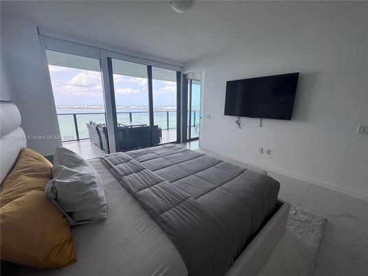 Bedroom, Interior, Marble, Water
