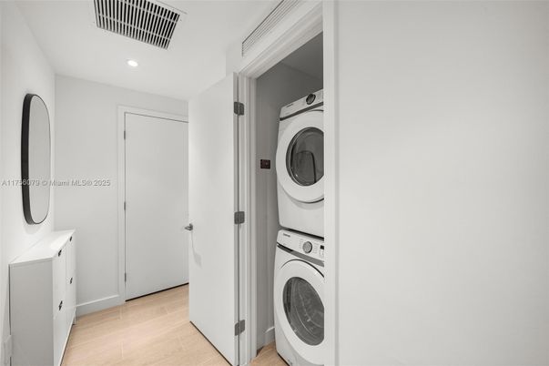 Interior, Recessed Lighting, Utility Closets, Washer, Wood Texture Flooring