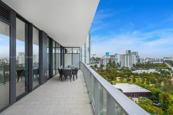 Exterior, Other, Skyline