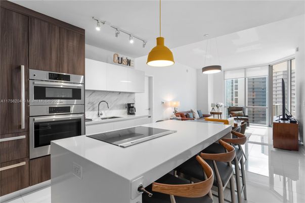 Interior, Kitchen, Pendant Lights, Stainless Steel Appliances