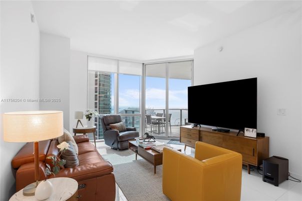 Interior, Living room, Water