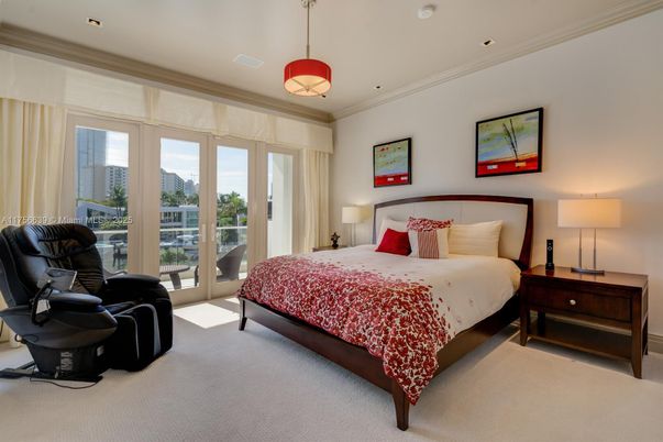 Bedroom, Interior, Pendant Lights, Recessed Lighting