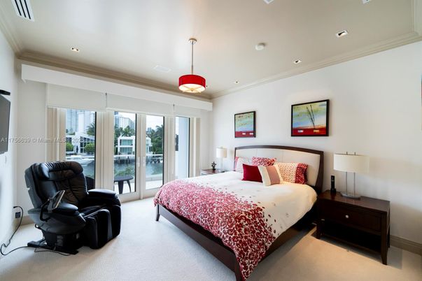 Bedroom, Interior, Pendant Lights, Recessed Lighting