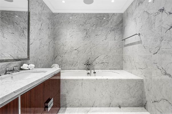 Bathroom, Interior, Marble Walls, Recessed Lighting