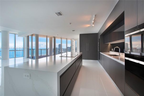 Interior, Kitchen, Water