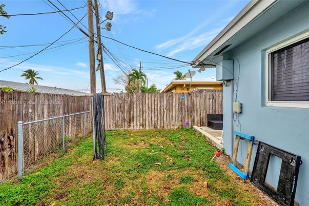 Backyard, Exterior