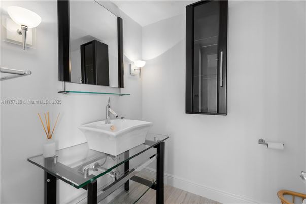 Bathroom, Interior, Wood Texture Flooring