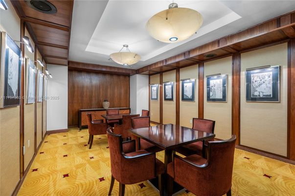 Dining room, Interior