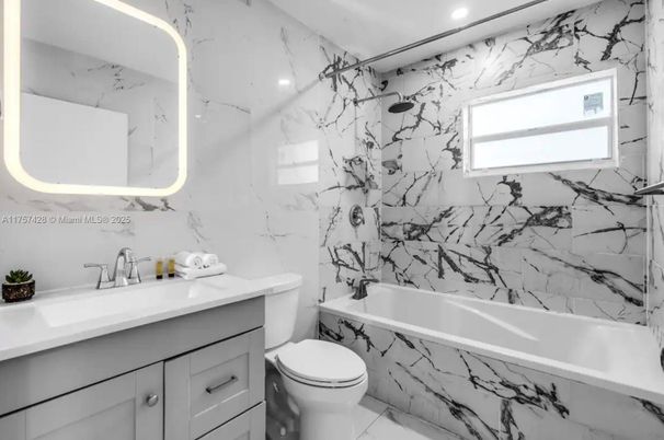 Bathroom, Interior, Marble Walls, Recessed Lighting