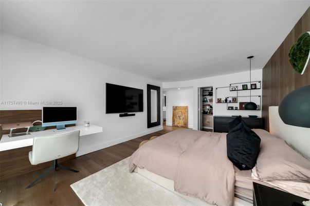 Bedroom, Home Office, Interior, Pendant Lights, Wood Texture Flooring